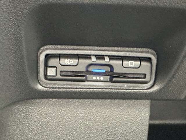 ホンダ Ｎ　ＢＯＸ カスタム ６６０ ターボ コーディネートスタイル ２トーン R6年 (東海) 99