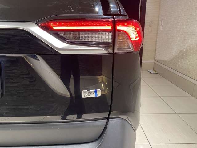 トヨタ ＲＡＶ４ ２．５ ハイブリッド Ｇ Ｅ－ＦＯＵＲ ４ＷＤ R3年 (九州・沖縄) 99