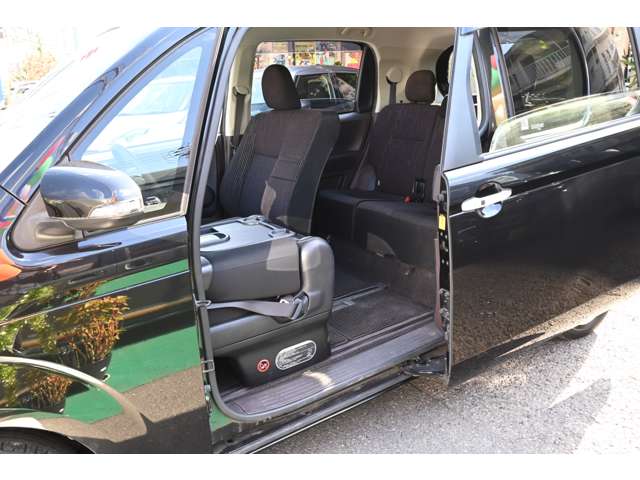 トヨタ ポルテ １．５ Ｙ H24年 (近畿) 99