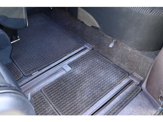 トヨタ ポルテ １．５ Ｙ H24年 (近畿) 99