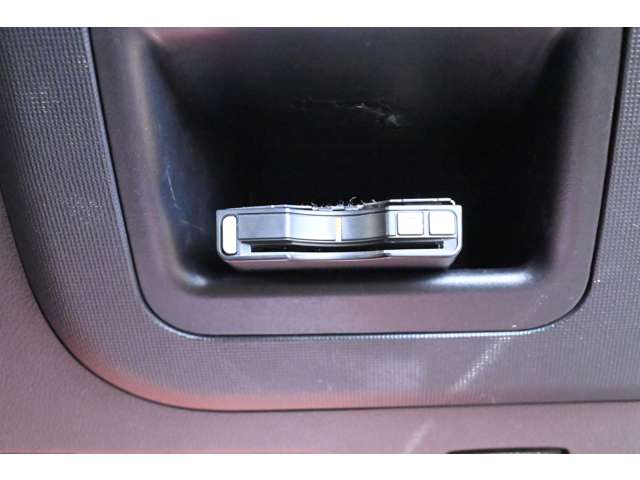 トヨタ ポルテ １．５ Ｙ H24年 (近畿) 99