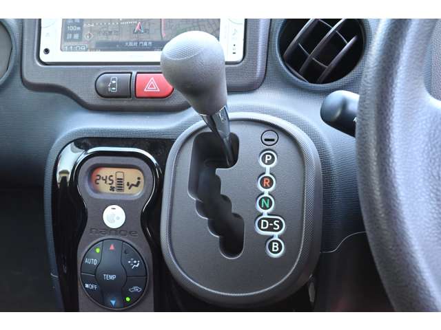 トヨタ ポルテ １．５ Ｙ H24年 (近畿) 99