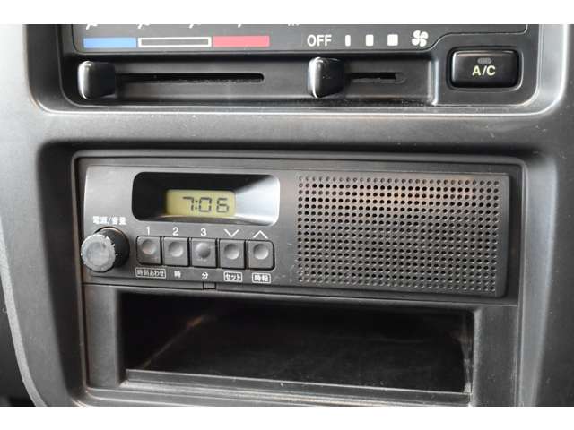 スズキ キャリイトラック ６６０ ＫＣエアコン・パワステ ３方開 ４ＷＤ H15年 (近畿) 99