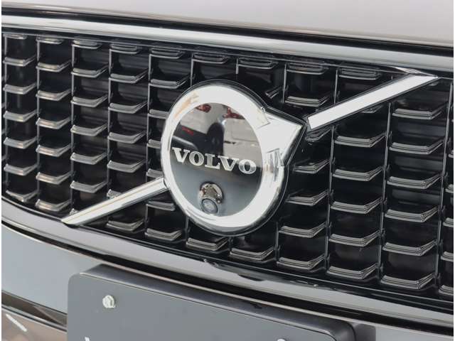 ボルボ Ｓ９０ リチャージ アルティメット Ｔ８ ＡＷＤ プラグイン ハイブリッド ４ＷＤ R5年 (近畿) 99