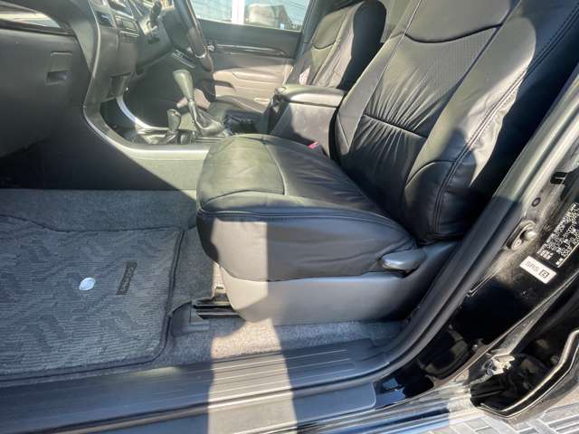 トヨタ ランドクルーザープラド ２．７ ＴＸリミテッド ４ＷＤ H19年 (東海) 99