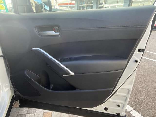 トヨタ カローラクロス　ハイブリッド １．８ ハイブリッド Ｚ R6年 (東海) 99