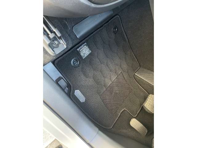 トヨタ カローラクロス　ハイブリッド １．８ ハイブリッド Ｚ R6年 (東海) 99