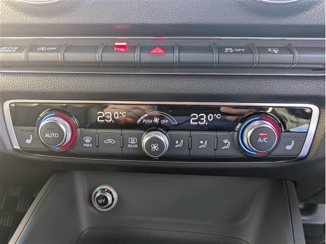 アウディ Ｓ３　スポーツバック ２．０ ４ＷＤ H29年 (東北) 99