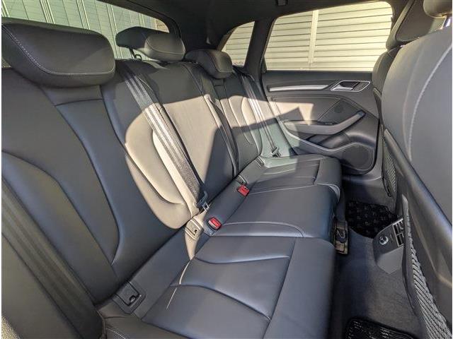 アウディ Ｓ３　スポーツバック ２．０ ４ＷＤ H29年 (東北) 99