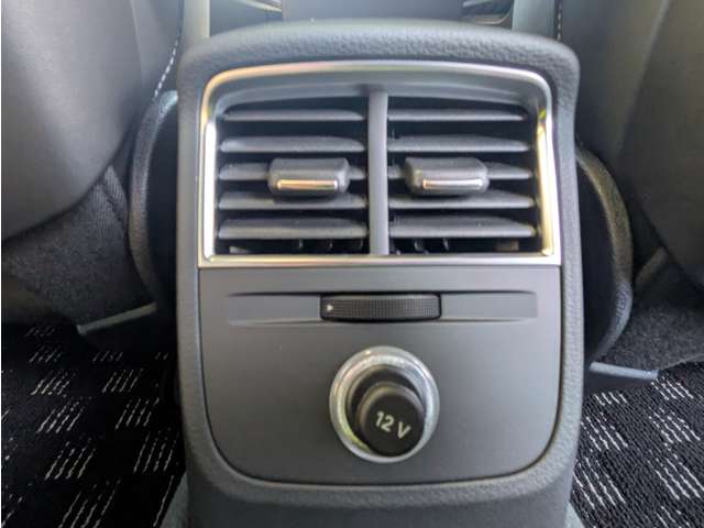 アウディ Ｓ３　スポーツバック ２．０ ４ＷＤ H29年 (東北) 99