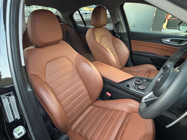 アルファロメオ ジュリア ２．０ ターボ ヴェローチェ R1年 (東北) 99