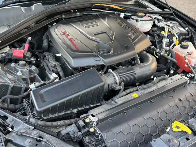 アルファロメオ ジュリア ２．０ ターボ ヴェローチェ R1年 (東北) 99