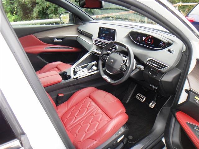 プジョー ３００８ ＧＴ ブルーＨＤＩ レッド ナッパ ディーゼルターボ R3年 (東北) 99