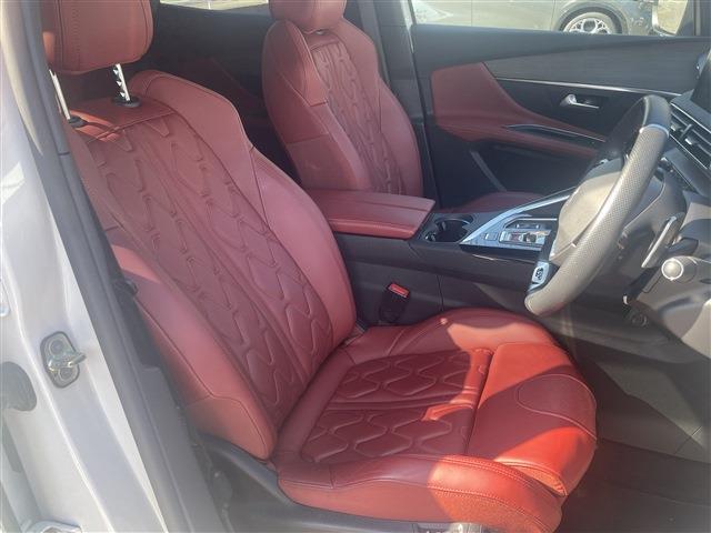 プジョー ３００８ ＧＴ ブルーＨＤＩ レッド ナッパ ディーゼルターボ R3年 (東北) 99