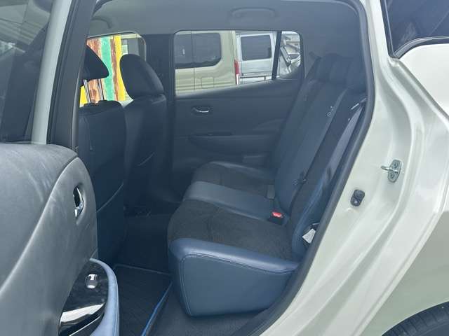 日産 リーフ ＡＵＴＥＣＨ R2年 (東海) 99