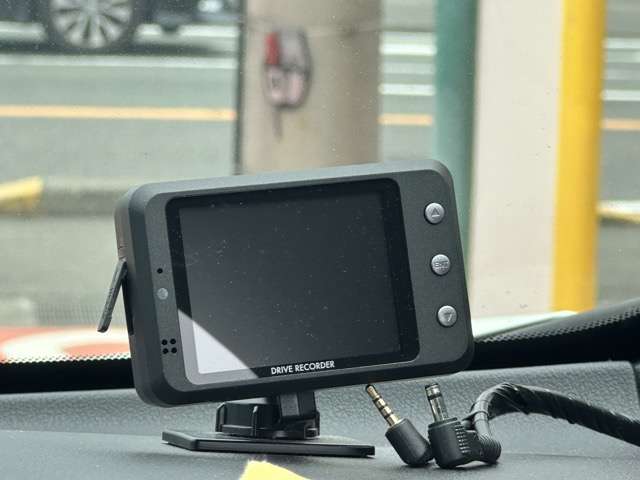 日産 リーフ ＡＵＴＥＣＨ R2年 (東海) 99