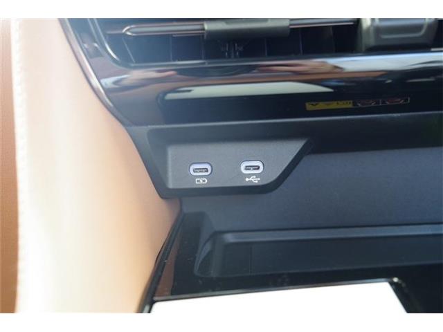 トヨタ ヴェルファイア ２．４ Ｚプレミア R7年 (東海) 99