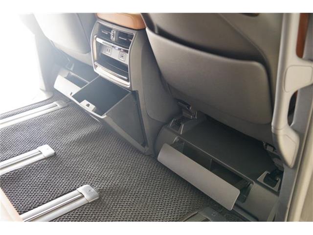 トヨタ ヴェルファイア ２．４ Ｚプレミア R7年 (東海) 99