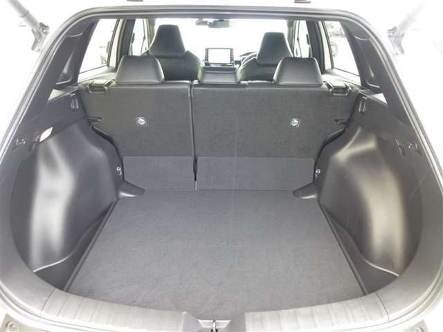 トヨタ カローラクロス　ハイブリッド １．８ ハイブリッド Ｚ R4年 (東北) 99