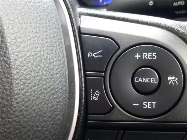 トヨタ カローラクロス　ハイブリッド １．８ ハイブリッド Ｚ R4年 (東北) 99