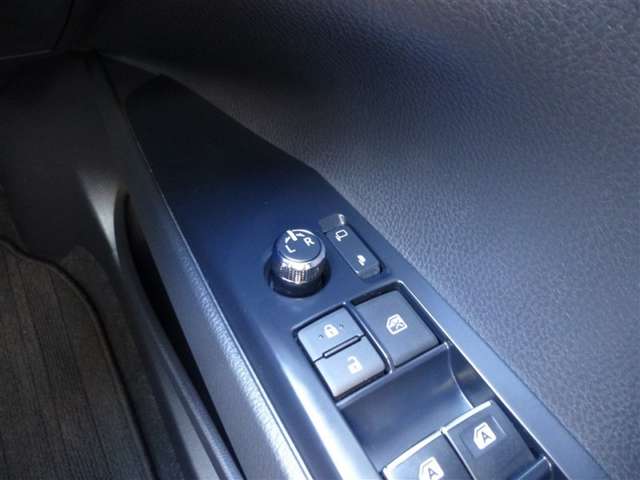 トヨタ カムリ ２．５ Ｇ レザーパッケージ H29年 (東北) 99