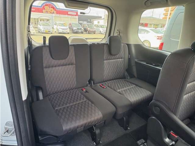 日産 セレナ １．２ Ｅ－ＰＯＷＥＲ ハイウェイスター Ｖ R2年 (東北) 99