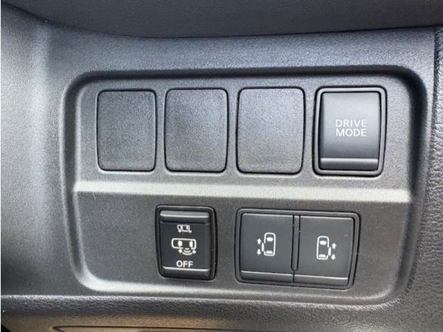 日産 セレナ １．２ Ｅ－ＰＯＷＥＲ ハイウェイスター Ｖ R2年 (東北) 99