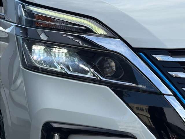 日産 セレナ １．２ Ｅ－ＰＯＷＥＲ ハイウェイスター Ｖ R2年 (東北) 99