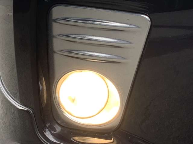 日産 セレナ ２．０ ハイウェイスター Ｓ－ＨＹＢＲＩＤ Ｖエアロモード H25年 (東北) 99