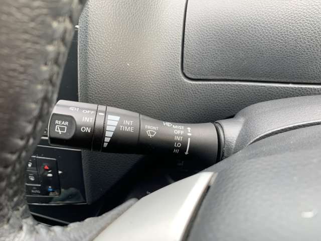 日産 セレナ ２．０ ハイウェイスター Ｓ－ＨＹＢＲＩＤ Ｖエアロモード H25年 (東北) 99