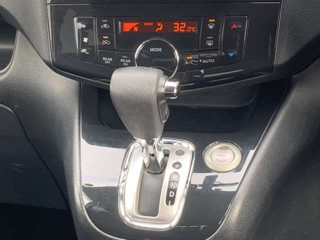 日産 セレナ ２．０ ハイウェイスター Ｓ－ＨＹＢＲＩＤ Ｖエアロモード H25年 (東北) 99