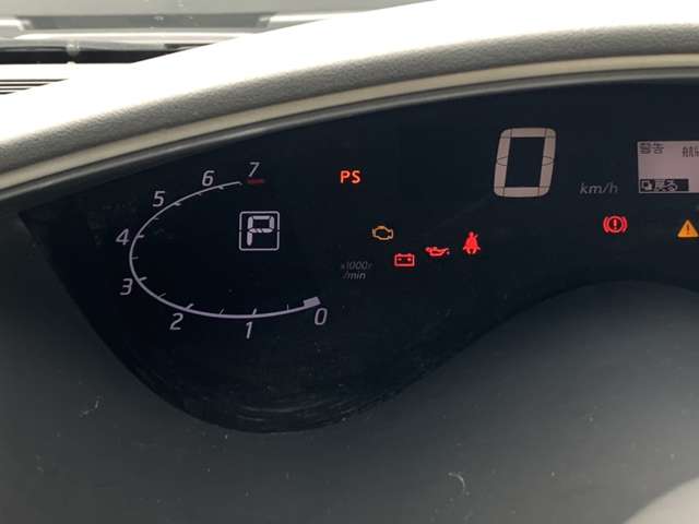 日産 セレナ ２．０ ハイウェイスター Ｓ－ＨＹＢＲＩＤ Ｖエアロモード H25年 (東北) 99