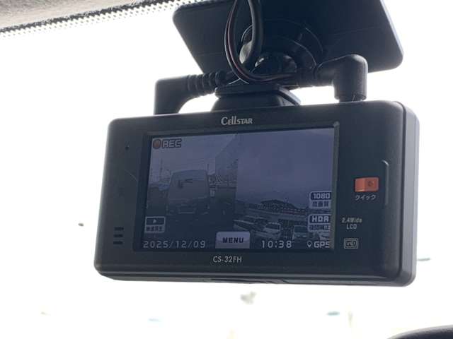 日産 セレナ ２．０ ハイウェイスター Ｓ－ＨＹＢＲＩＤ Ｖエアロモード H25年 (東北) 99