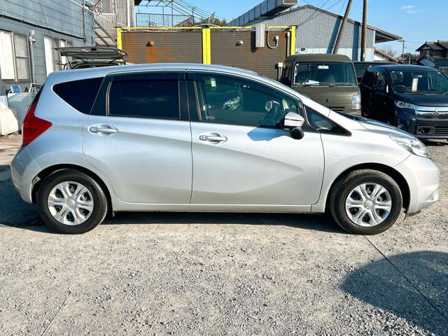 日産 ノート １．２ Ｘ ＤＩＧ－Ｓ Ｖセレクション プラスセーフティ H27年 (九州・沖縄) 99