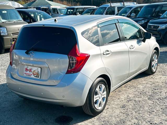 日産 ノート １．２ Ｘ ＤＩＧ－Ｓ Ｖセレクション プラスセーフティ H27年 (九州・沖縄) 99