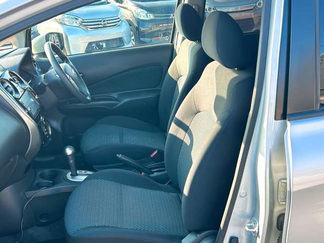 日産 ノート １．２ Ｘ ＤＩＧ－Ｓ Ｖセレクション プラスセーフティ H27年 (九州・沖縄) 99