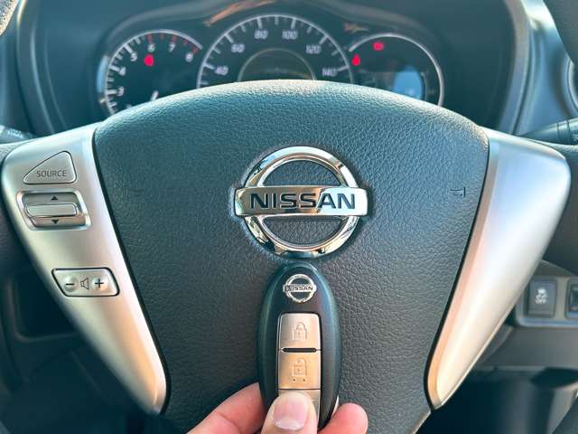 日産 ノート １．２ Ｘ ＤＩＧ－Ｓ Ｖセレクション プラスセーフティ H27年 (九州・沖縄) 99