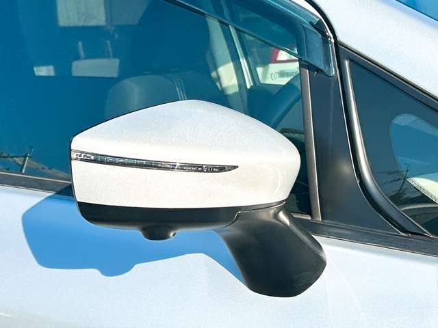 日産 ノート １．２ Ｘ ＤＩＧ－Ｓ Ｖセレクション プラスセーフティ H27年 (九州・沖縄) 99