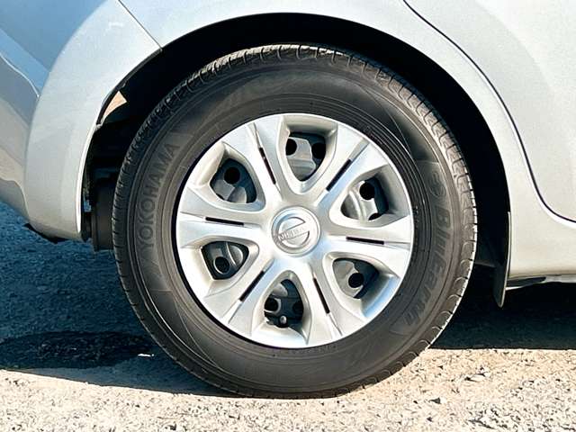 日産 ノート １．２ Ｘ ＤＩＧ－Ｓ Ｖセレクション プラスセーフティ H27年 (九州・沖縄) 99