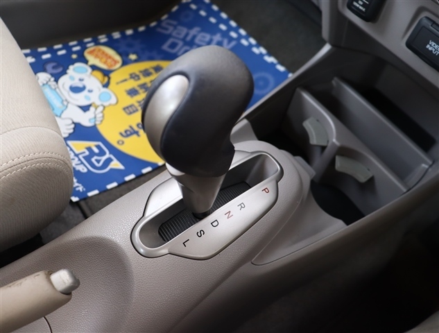 ホンダ インサイト １．３ Ｇ H21年 (関東) 99