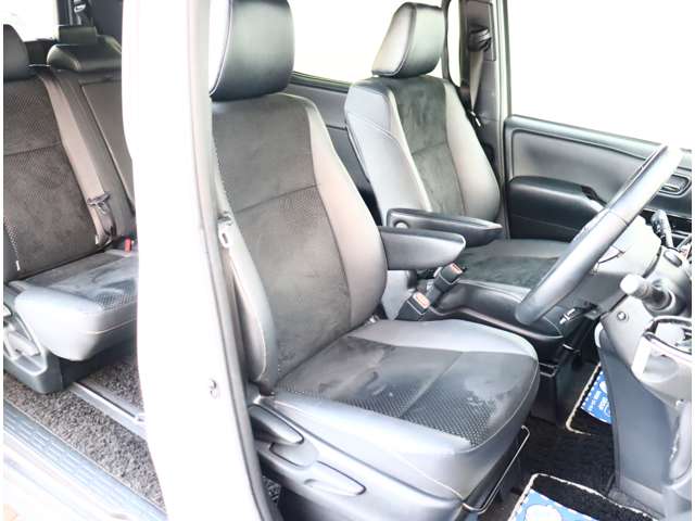 トヨタ ヴォクシー ２．０ ＺＳ 煌ＩＩＩ R3年 (関東) 99