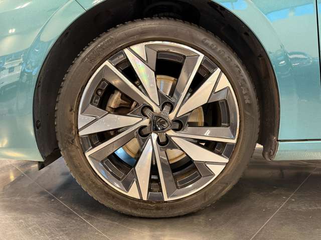 プジョー ３０８ＳＷ アリュール ブルーＨＤＩ ディーゼルターボ R4年 (関東) 99