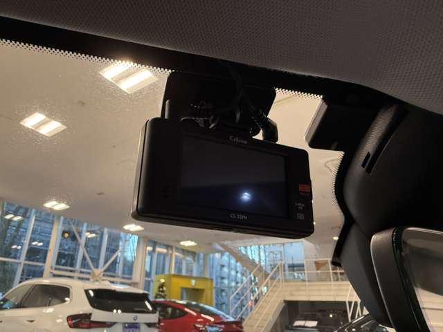 プジョー ３０８ＳＷ アリュール ブルーＨＤＩ ディーゼルターボ R4年 (関東) 99