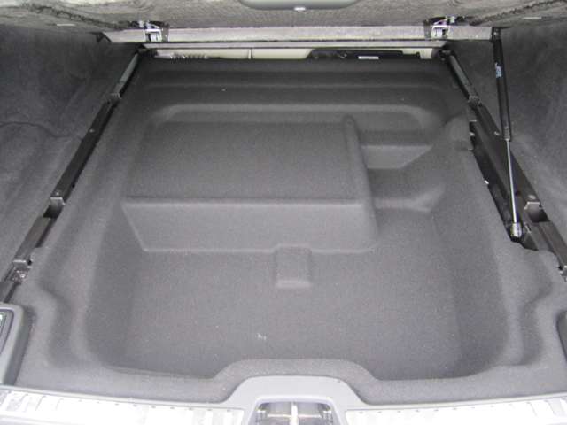 ボルボ Ｖ９０クロスカントリー Ｄ４ ＡＷＤ ディーゼルターボ ４ＷＤ R2年 (四国) 99