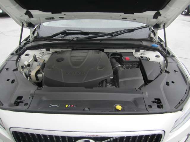 ボルボ Ｖ９０クロスカントリー Ｄ４ ＡＷＤ ディーゼルターボ ４ＷＤ R2年 (四国) 99