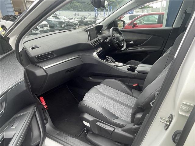 プジョー ３００８ アリュール　ＬＥＤパッケージ R2年 (東北) 99