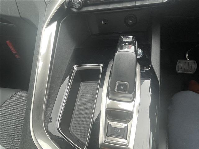 プジョー ３００８ アリュール　ＬＥＤパッケージ R2年 (東北) 99