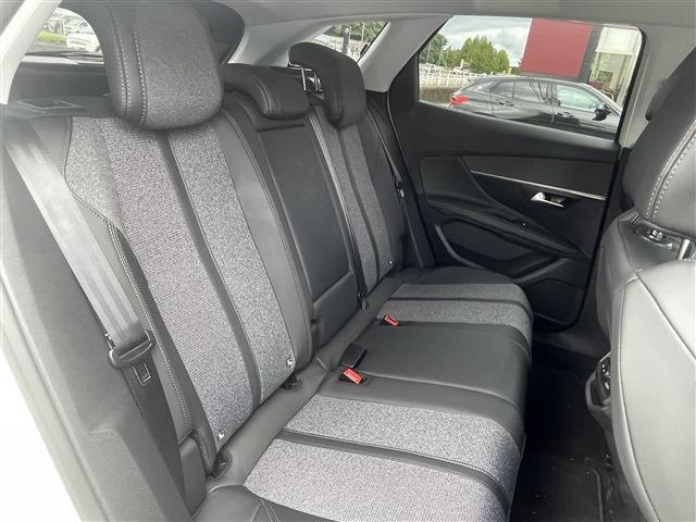 プジョー ３００８ アリュール　ＬＥＤパッケージ R2年 (東北) 99