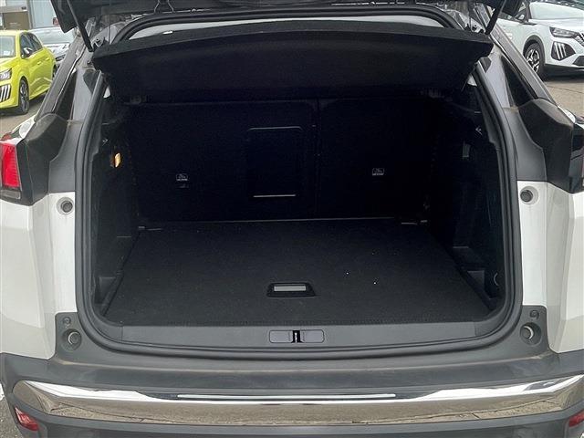 プジョー ３００８ アリュール　ＬＥＤパッケージ R2年 (東北) 99