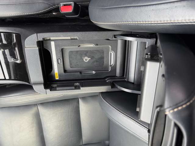 トヨタ ハリアー　ハイブリッド ２．５ ハイブリッド Ｅ－ＦＯＵＲ プレミアム アドバンストパッケージ ４ＷＤ H27年 (東北) 99